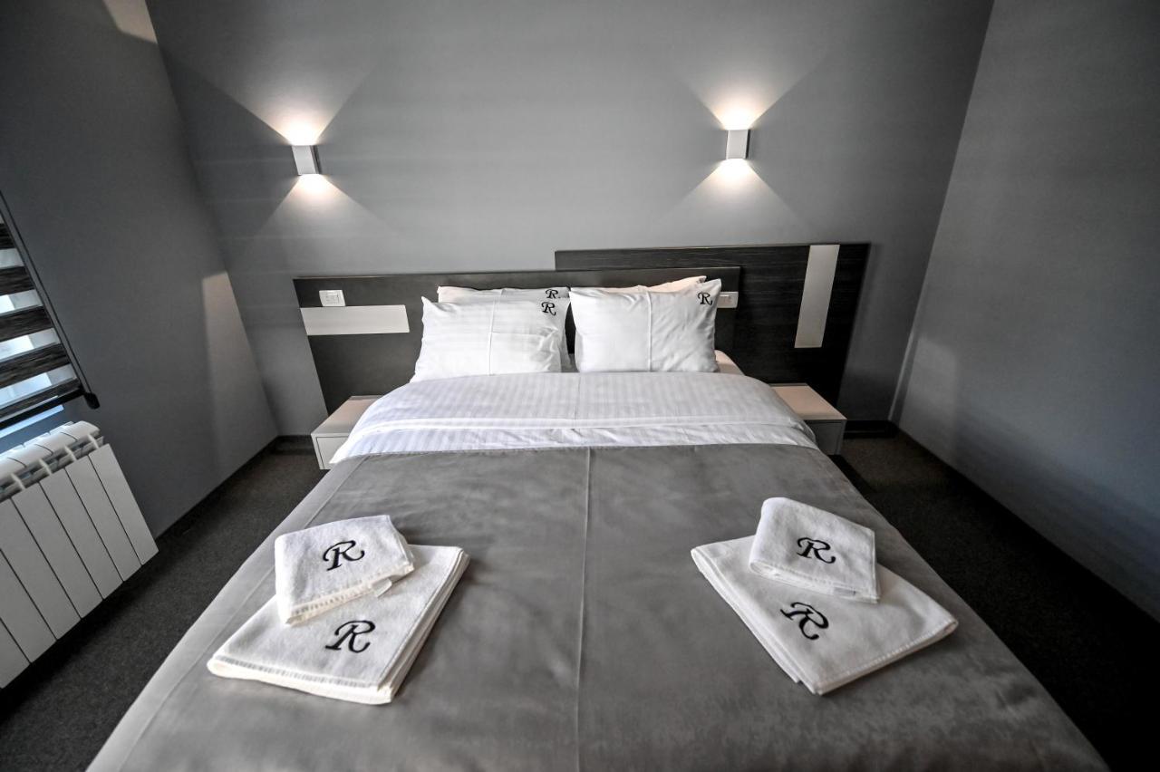 Respect034 Aparthotel Arandjelovac Εξωτερικό φωτογραφία